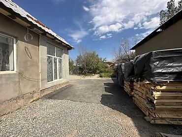Дома: Продается дом Район Ак ордо 1 В доме 4 комнаты Все условия есть — 3