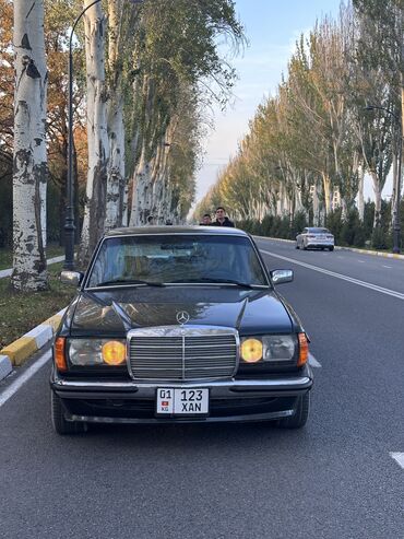 2gz ge: Mercedes-Benz W123: 1982 г., 3 л, Автомат, Бензин, Седан