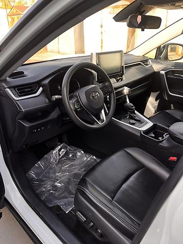 Toyota: Toyota RAV4: 2020 г., 2.5 л, Автомат, Гибрид, Кроссовер — 10
