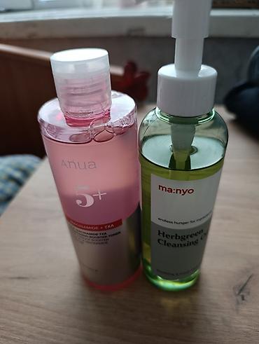 дипломат ключ: 1) Уход за лицом (2 средства): - Anua 5% Niacinamide + TXA Toner — — 2