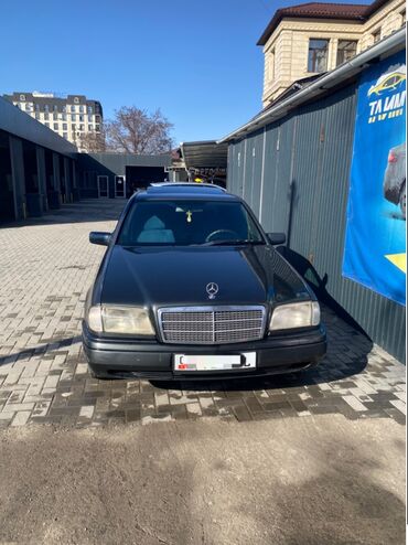 Mercedes-Benz: Mercedes-Benz C-Class: 1986 г., 1.8 л, Механика, Газ, Седан