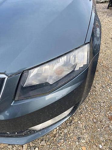 el skuteri: FAR ZA ŠKODA OCTAVIA OD 2013. DO 2017. GOD. | Levi far za Skoda — 1