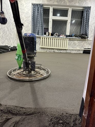 Напольные работы: Стяжка пола Больше 6 лет опыта — 5