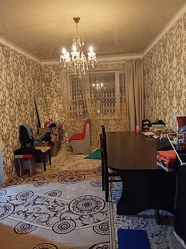токмок кун чыгыш: 4 бөлмө, 80 м², 105-серия, 2 кабат — 5