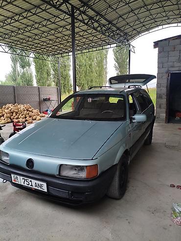 домкраты на авто: Volkswagen Passat Variant: 1984 г., 1.8 л, Универсал — 2