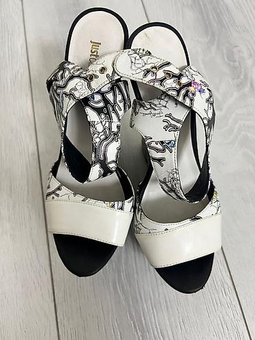 Босоножки, сандалии, шлепанцы: Босоножки, 39, Calvin Klein, Новый, цвет - Белый, Бесплатная доставка — 4