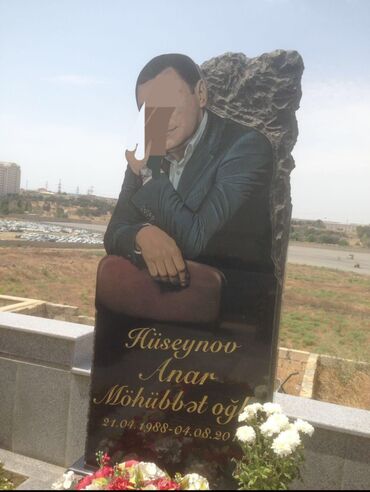 Başqa xidmətlər: Mükemməl keyfiyyetlı işlerin hazırlanması.
heykəllərin işlenməsi- — 13