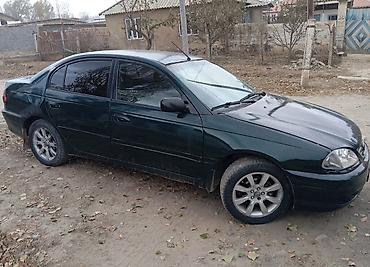 volkswagen golf 1: Toyota Avensis: 2001 г., 1.6 л, Механика, Бензин, Седан — 2