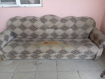 işlənmiş divanlar: Divan, İşlənmiş