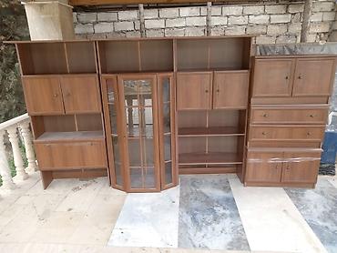stenkalar: Klassik üslubda iri divar dolabı-vitrin dəsti - Material — 1