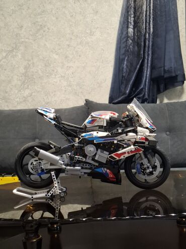 большие машинки: Продаю BMW M 1000 RR LEGO® Technic. Эта модель в масштаба 1:5