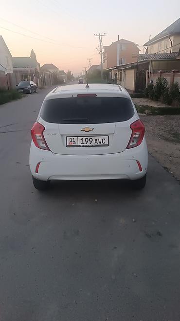 Chevrolet Spark: 2019 г., 1 л, Вариатор, Бензин, Хэтчбэк
