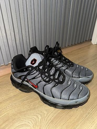Кроссовки Nike Air Max Plus (TN) - Модель: Air Max Plus (Tuned Air /