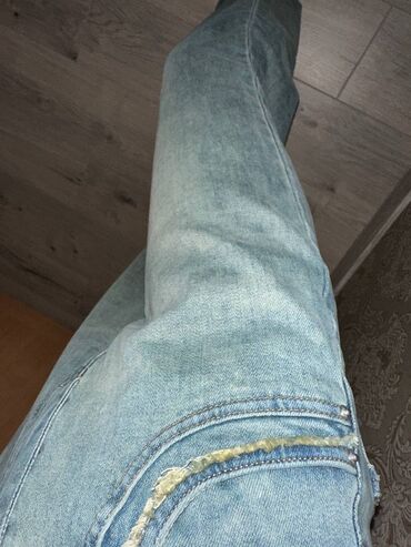 брендовые джинсы женские: Трубы, Высокая талия