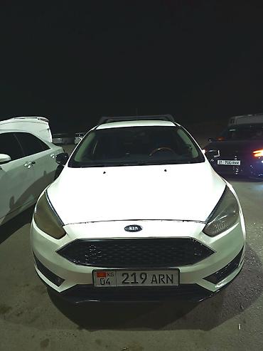 focus 2: Ford Focus: 2016 г., 1.6 л, Механика, Бензин, Хэтчбэк — 1