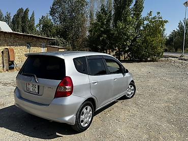 Hafei: Honda Fit: 2002 г., 1.3 л, Вариатор, Бензин, Хэтчбэк — 3