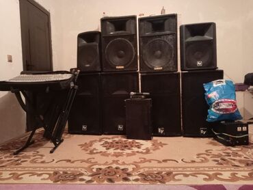 Dinamiklər və kolonkalar: Yamaha Kolonka, Növ - Toy üçün, rəng - Qara — 18