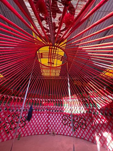 Аренда юрт: Аренда юрты, Каркас Деревянный, 85 баш, Стол — 14