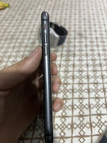 Apple iPhone: IPhone 11, Б/у, Черный, Чехол, 100 % — 1