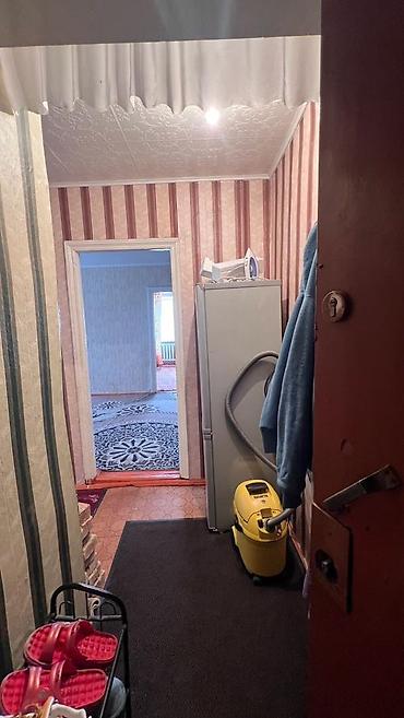 Продажа квартир: 3 комнаты, 55 м², 2 этаж, Косметический ремонт — 13