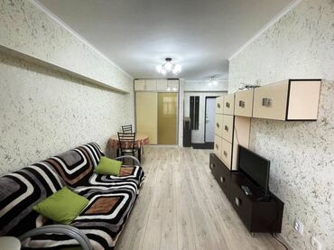 сдаю 3 к кв: 1 комната, 35 м², Индивидуалка, 8 этаж, Евроремонт