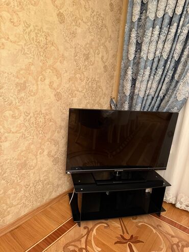 Televizorlar: İşlənmiş Televizor JVC Led Ünvandan götürmə