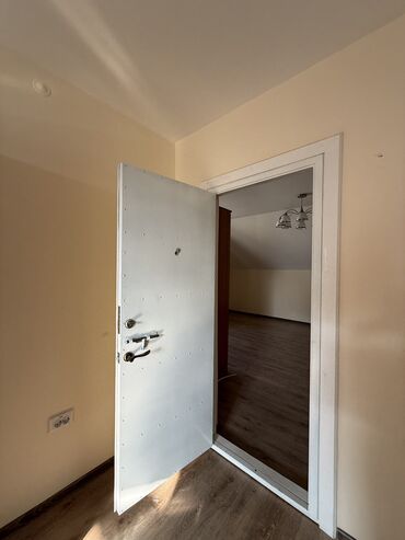 Долгосрочная аренда домов: 180 м², 8 комнат, Амбарная, Бассейн, Бронированные двери — 20