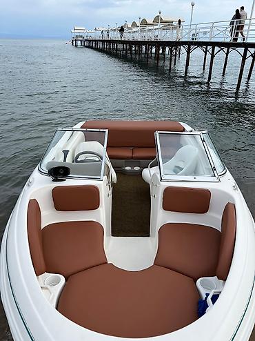 Водный транспорт: Продаю Катер Меркурий Гластрон Обьем 3 куб Стационарный мотор 4-х — 6