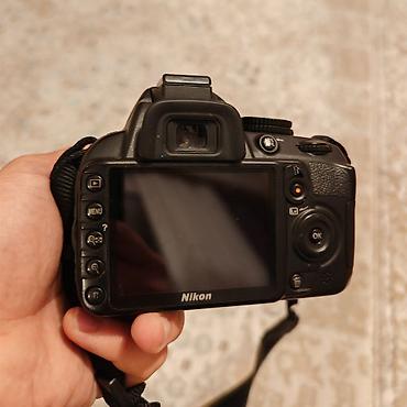 Fotokameralar: Nikon D3100 fotoaparatı yaxşı vəziyyətdədir. Çantası, kartı və digər — 2