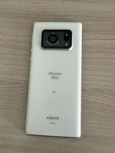 опиративная память: Sharp Aquos R6 12/128gb процессор Snapdragon 888 экран 240 Гц Батарея