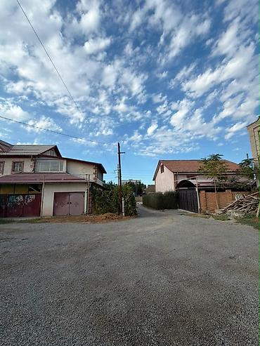 сдаю мкр кок жар: 4 комнаты, 212 м², 4 соток, Бишкек, Кок-Жар мкр Собственник — 3