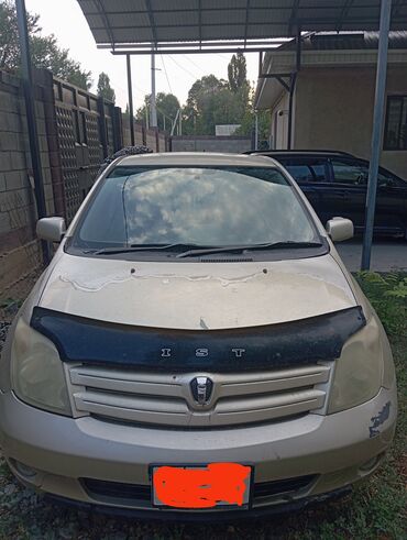 тайота ист рассрочка: Toyota ist: 2003 г., 1.3 л, Автоматтык, Бензин, Хетчбек