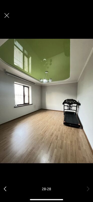 Долгосрочная аренда домов: 400 м², 8 комнат, Балкон застеклен, Забор, огорожен, Кондиционер — 24