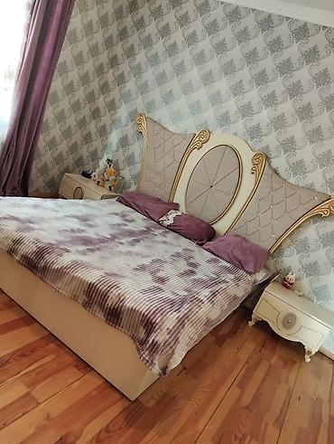 Yataq otağı dəstləri: Bu yataq dəsti yataq otağınız üçün rahat və zərif bir seçimdir. Dəstə — 6