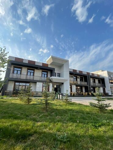 Продажа квартир: Таунхаус, 289 м², 6 комнат, Агентство недвижимости, ПСО (под самоотделку)