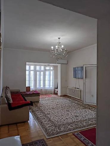 Продажа квартир: 3 комнаты, 100 м², Ак-Кеме Индивидуалка, 7 этаж, Старый ремонт — 1
