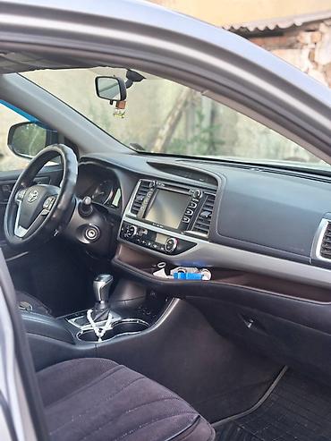 Toyota: Toyota Highlander: 2016 г., 3.5 л, Автомат, Бензин, Внедорожник — 16