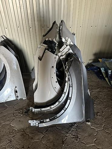 Бампер и комплектующие: Бампер Kia, Оригинал — 61