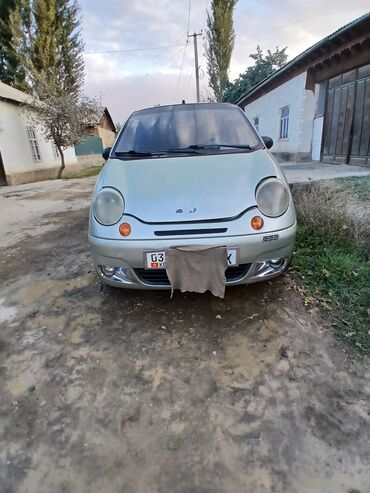 купить резину на матиз: Daewoo Matiz, 5‑дверный хэтчбек серебристого цвета. Кузов и