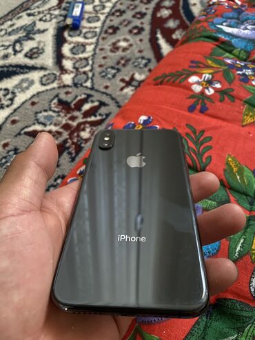 принеси старый телефон получи новый: IPhone Xs, Б/у, 64 ГБ, Зарядное устройство, Защитное стекло, Чехол, 75 %