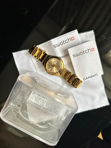 qizil saatlar instagram: Б/у, Наручные часы, Swatch, цвет - Золотой