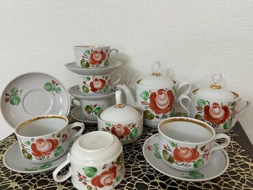 Другая посуда: Красивый чайный сервиз "Роза" Бориславского фарфорового завода СССР