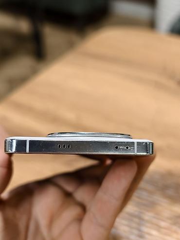 red magic 11 air: Vivo Б/у, 256 ГБ, цвет - Белый, 1 SIM, 2 SIM — 5