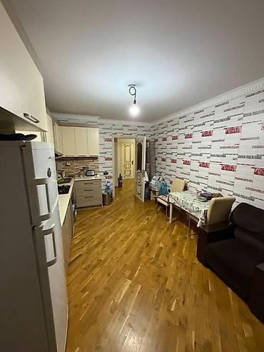 19: 2 otaqlı, Yeni tikili, m. 8 Noyabr, 106 kv. m — 5