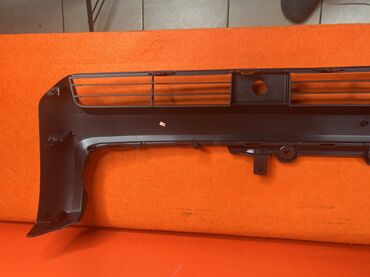 Бамперы и комплектующие: Бампер Toyota — 2