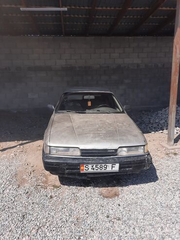 скупка аварийный авто: Mazda 626: 1988 г., 2 л, Механика, Бензин, Хэтчбэк