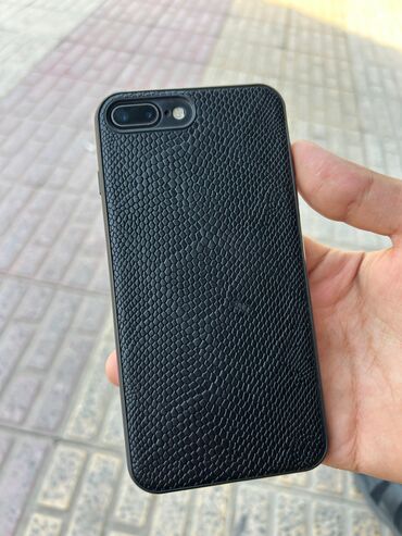 iphone ucun flash kart: IPhone 8 Plus, Qara, Barmaq izi
