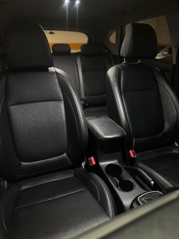 Kia: Kia Seltos: 2019 г., 1.6 л, Дизель — 14