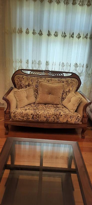 Digər mebel: Klassika sevənlər üçün. Az istifadə olunub, demek olar ki yenidən — 4