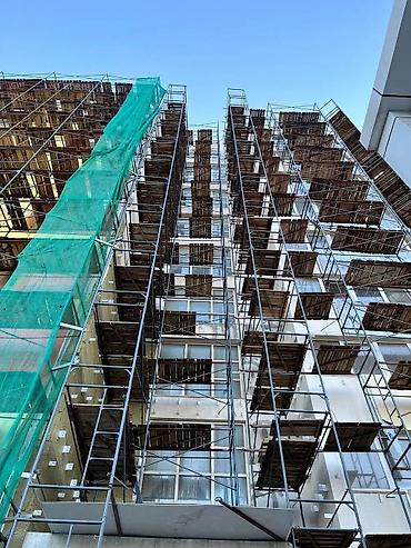 bak temiri: Fasad üçün metal skafold (lesa) komplekti - Modul tipli metal — 1